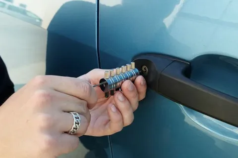 24 hour unlock car service near me